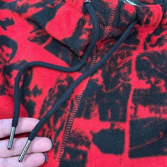 Rare The Hundreds freedom fighters Resist Sweatpants Red/black men’s size xl new - Picture 6 of 10
